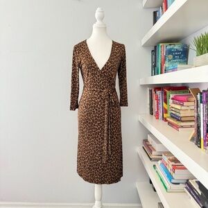 LK Bennett Silk Animal Print Wrap Dress V-Neck 3/4 Sleeve size 8